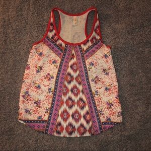 Multi Color/Pattern Tank